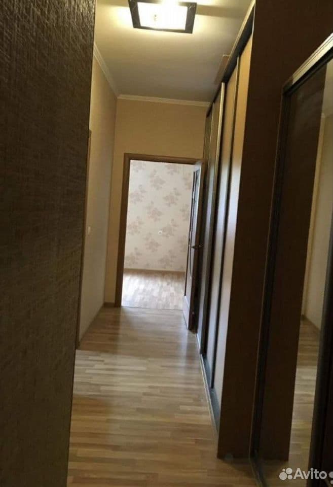 2-к. квартира, 55 м², 1/4 эт.