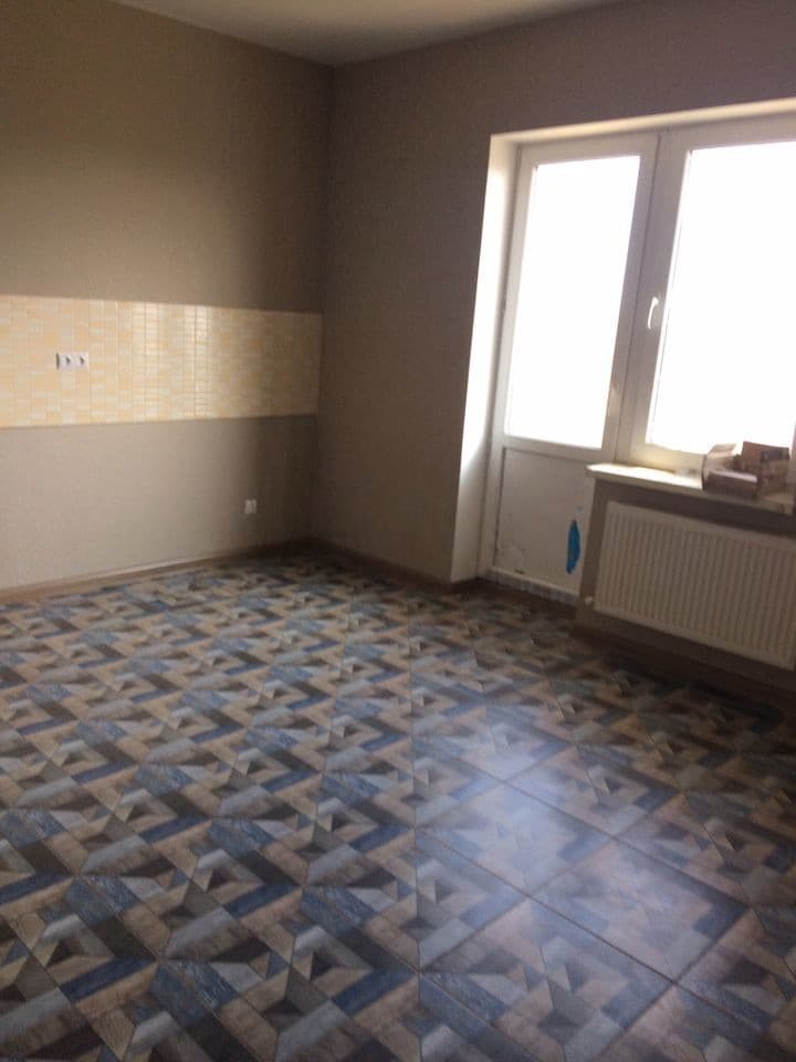 2-к. квартира, 80 м², 2/3 эт.