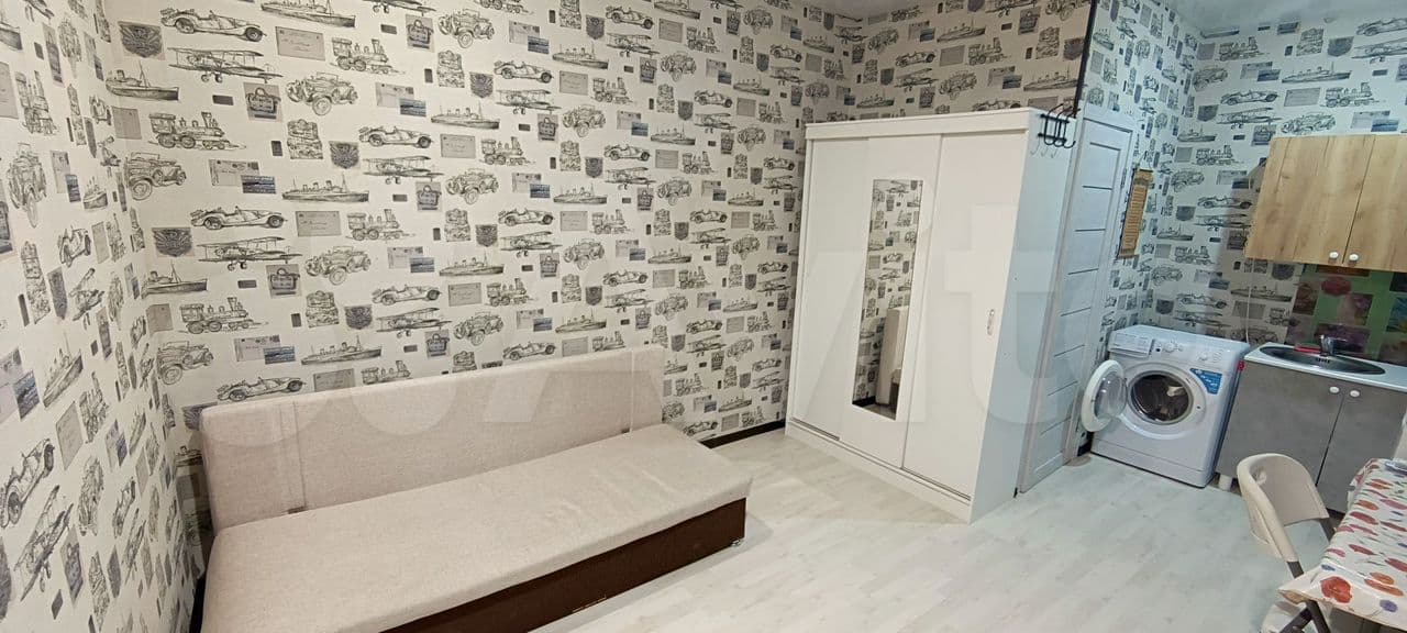 Своб. планировка, 18 м², 1/9 эт.