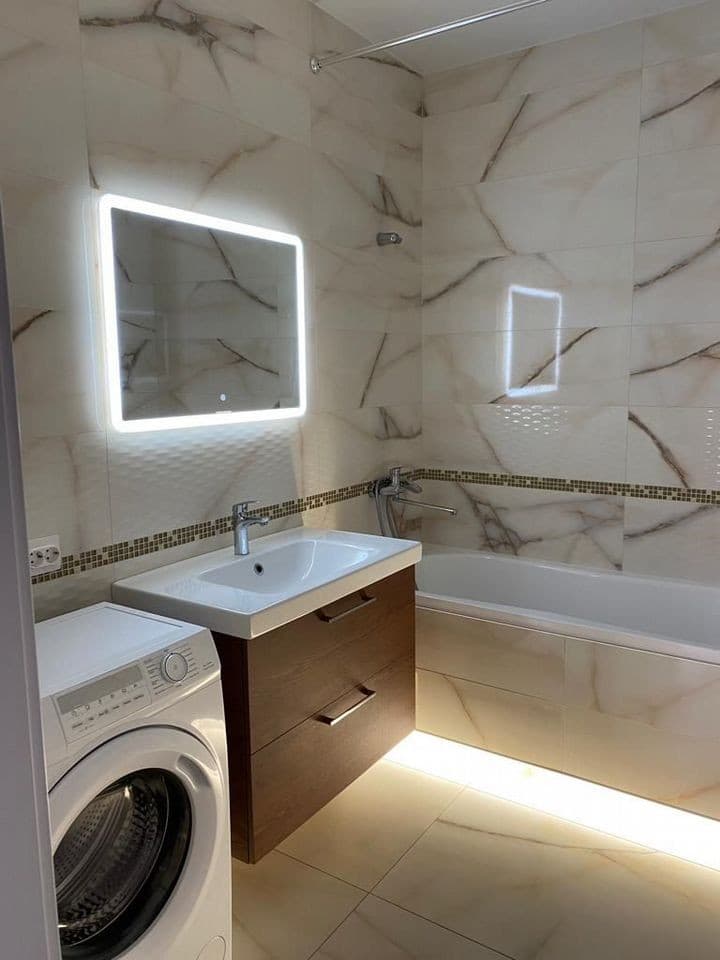 3-к. квартира, 82.4 м², 20/24 эт.