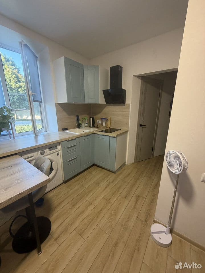 2-к. квартира, 27.4 м², 1/2 эт.