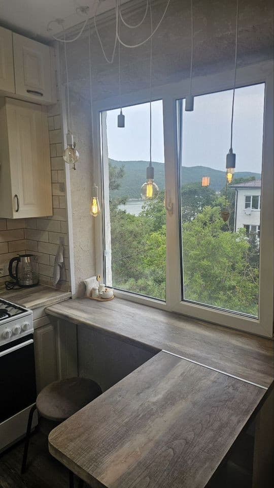 3-к. квартира, 65 м², 3/3 эт.