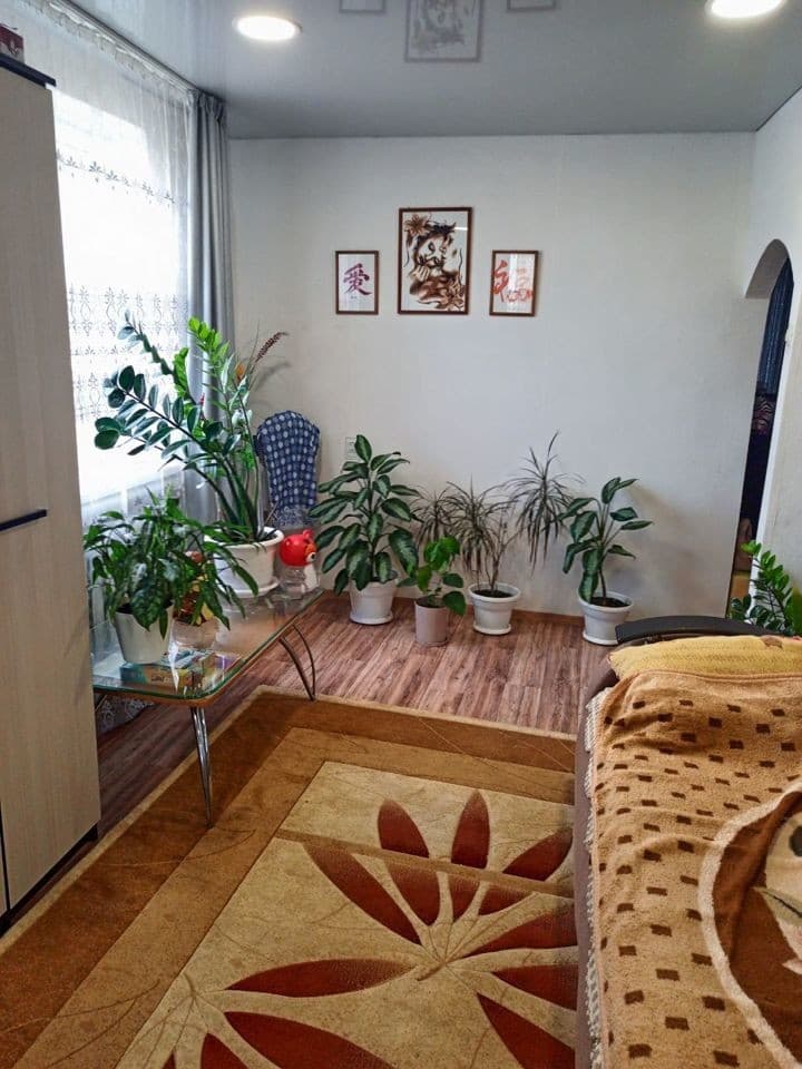2-к. квартира, 43.3 м², 2/2 эт.
