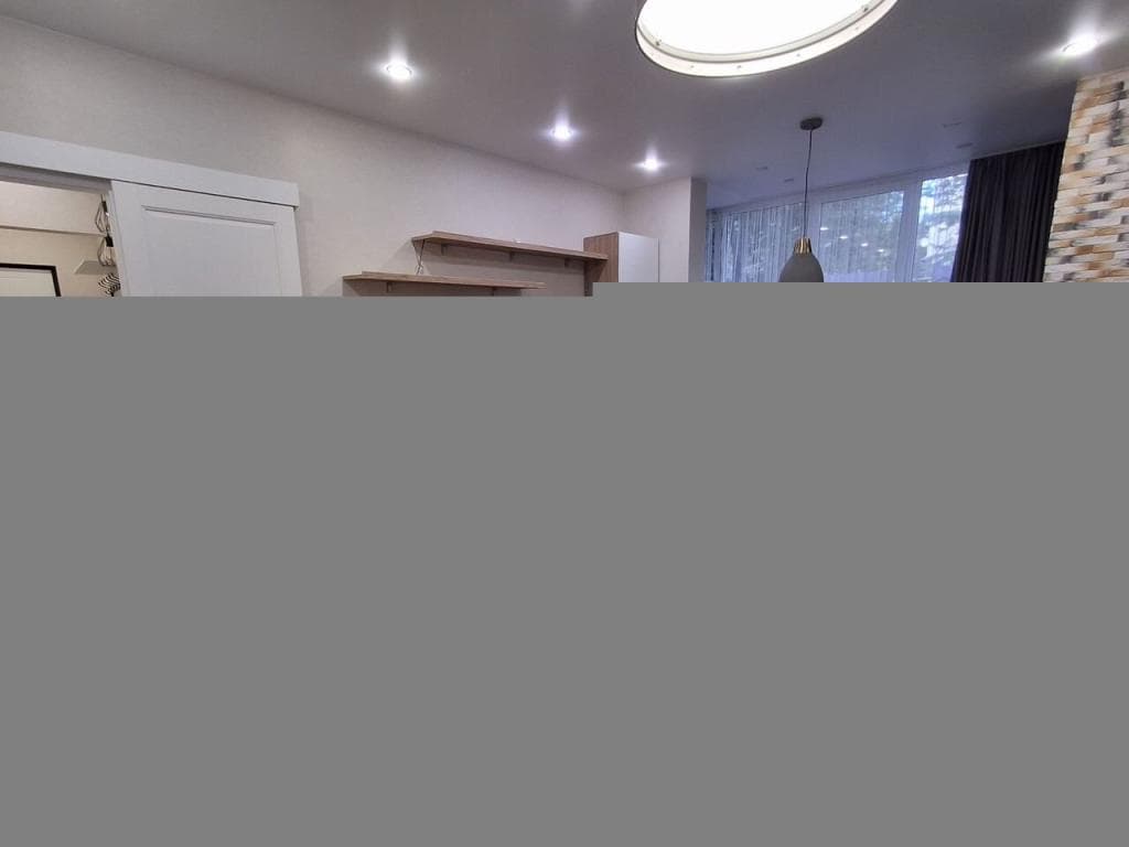 2-к. квартира, 50 м², 1/12 эт.