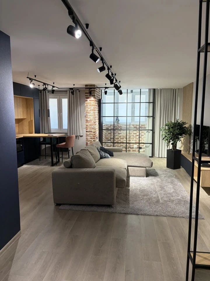 Квартира-студия, 42,9 м², 4/17 эт.