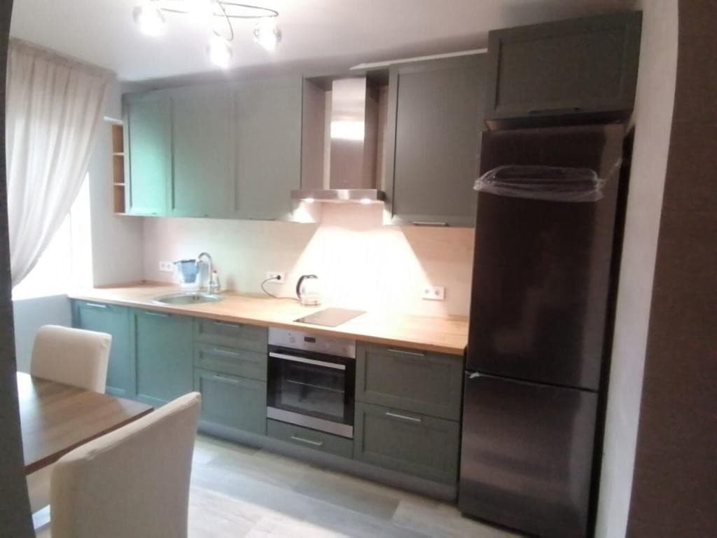 3-к. квартира, 69.8 м², 2/9 эт.