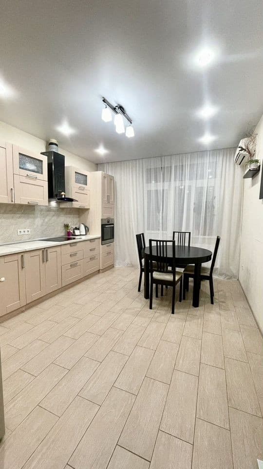 2-к. квартира, 65.5 м², 16/17 эт.