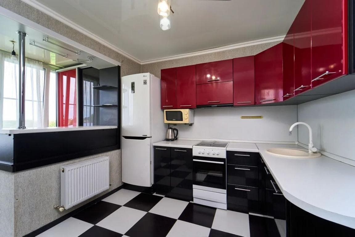 1-к. квартира, 30 м², 4/4 эт.