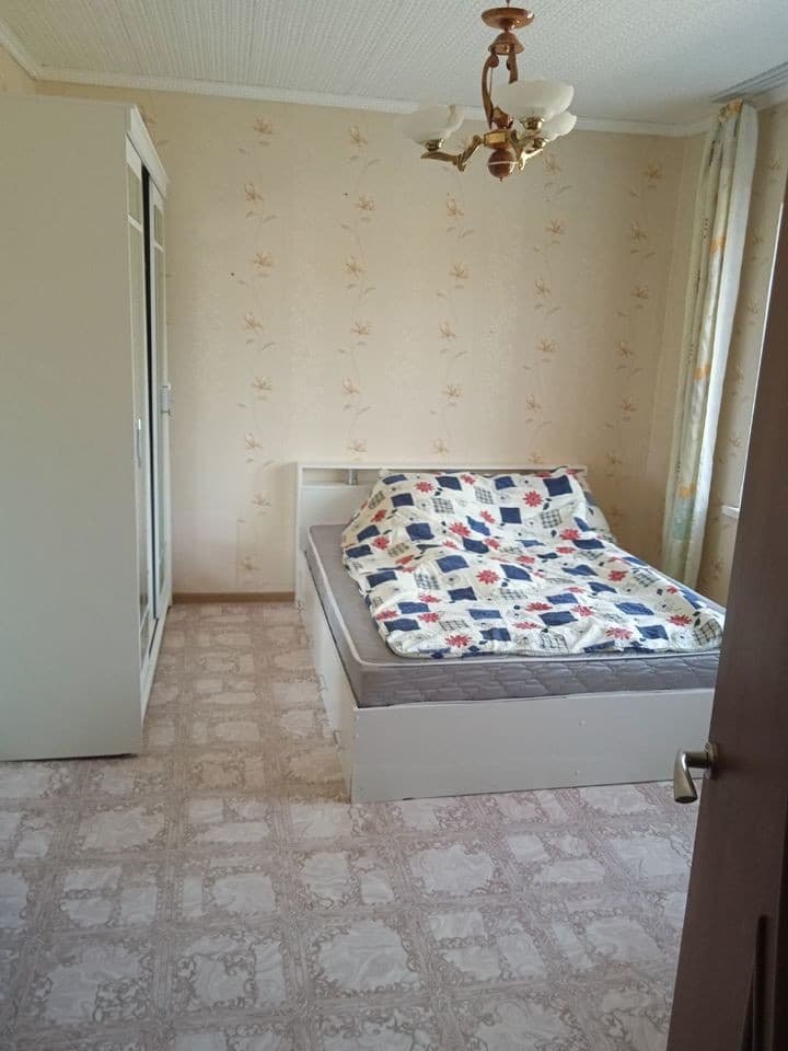 2-к. квартира, 42 м², 2/2 эт.