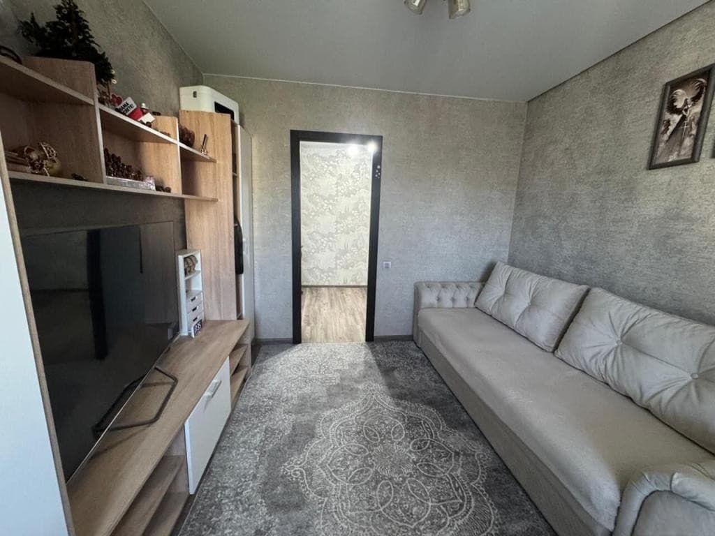 2-к. квартира, 45 м², 5/5 эт.