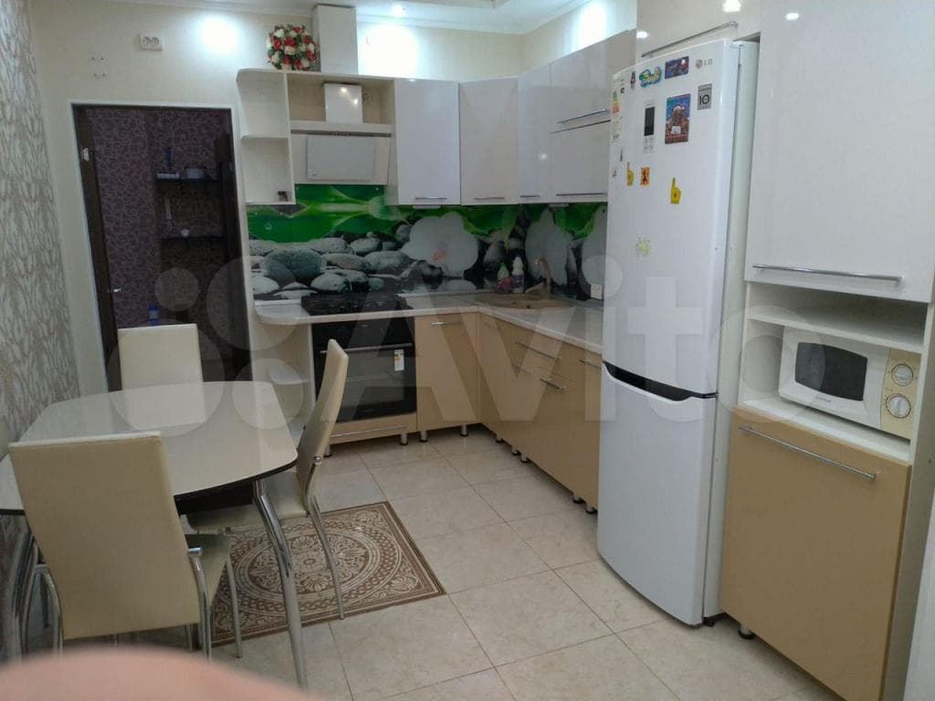 1-к. квартира, 37 м², 1/3 эт.