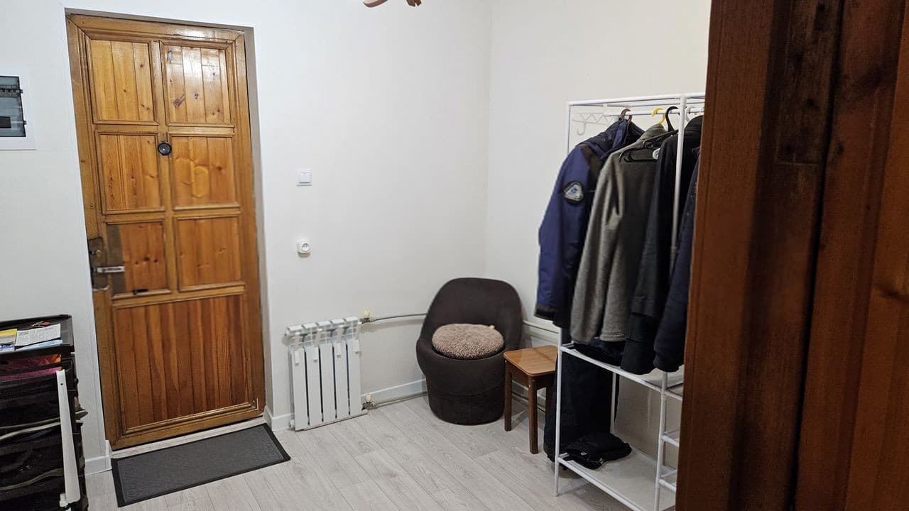 2-к. квартира, 47 м², 1/9 эт.