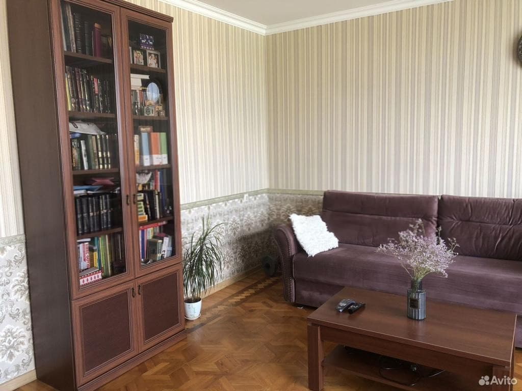2-к. квартира, 66.4 м², 6/7 эт.