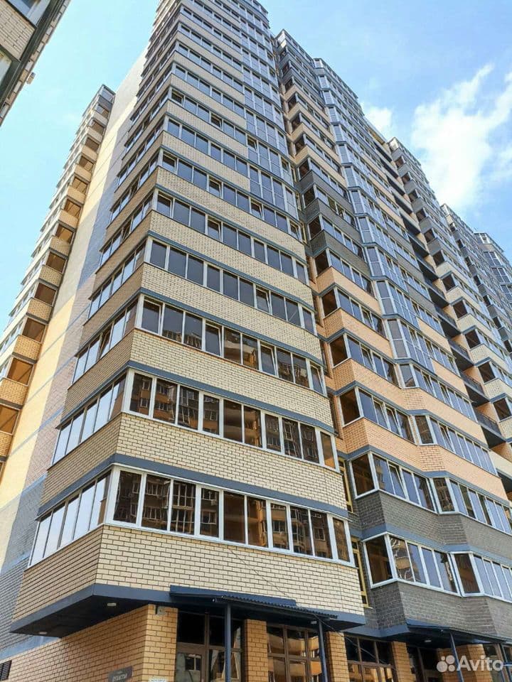 2-к. квартира, 75 м², 16/17 эт.