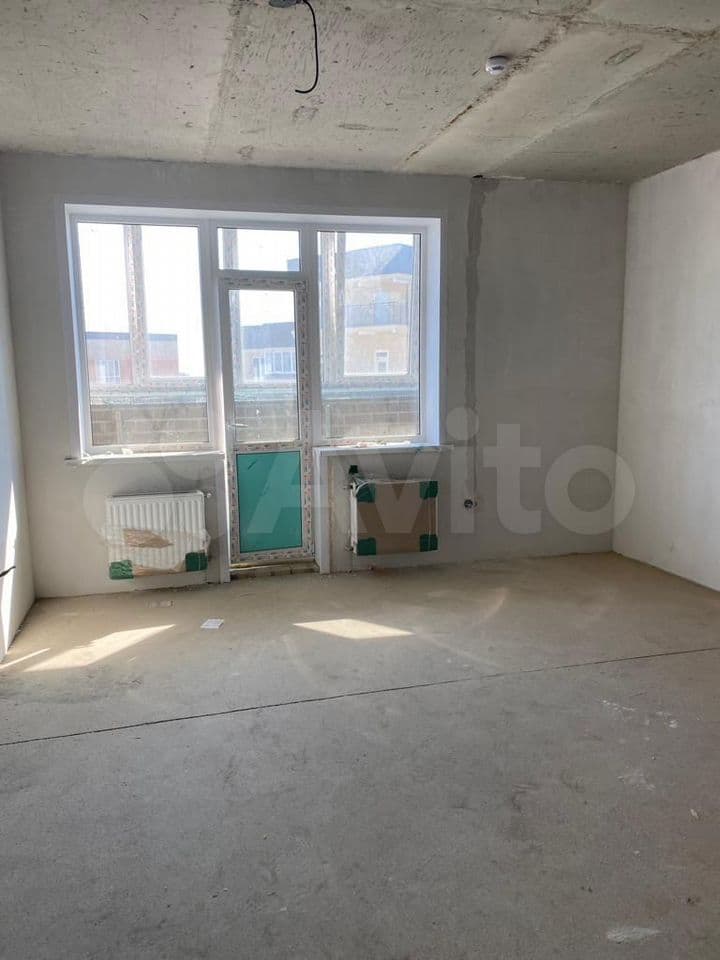 3-к. квартира, 70 м², 3/25 эт.