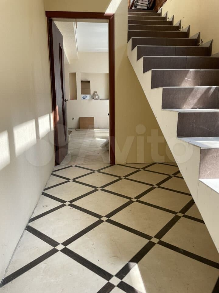 5-к. квартира, 240 м²