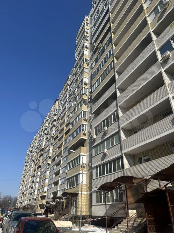 2-к. квартира, 66 м², 14/17 эт.