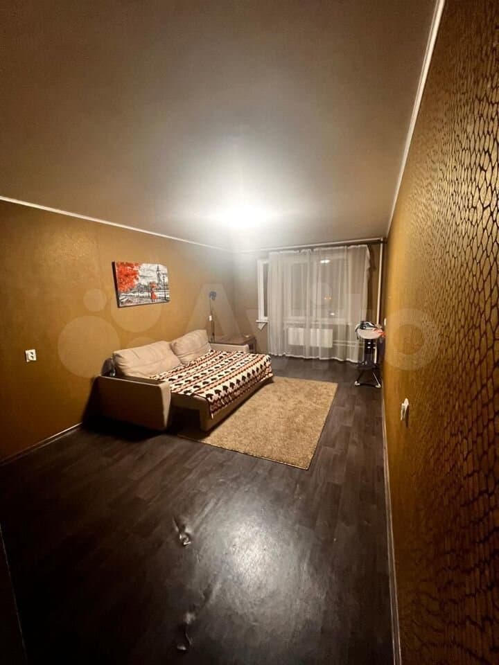 2-к. квартира, 67.8 м², 9/12 эт.