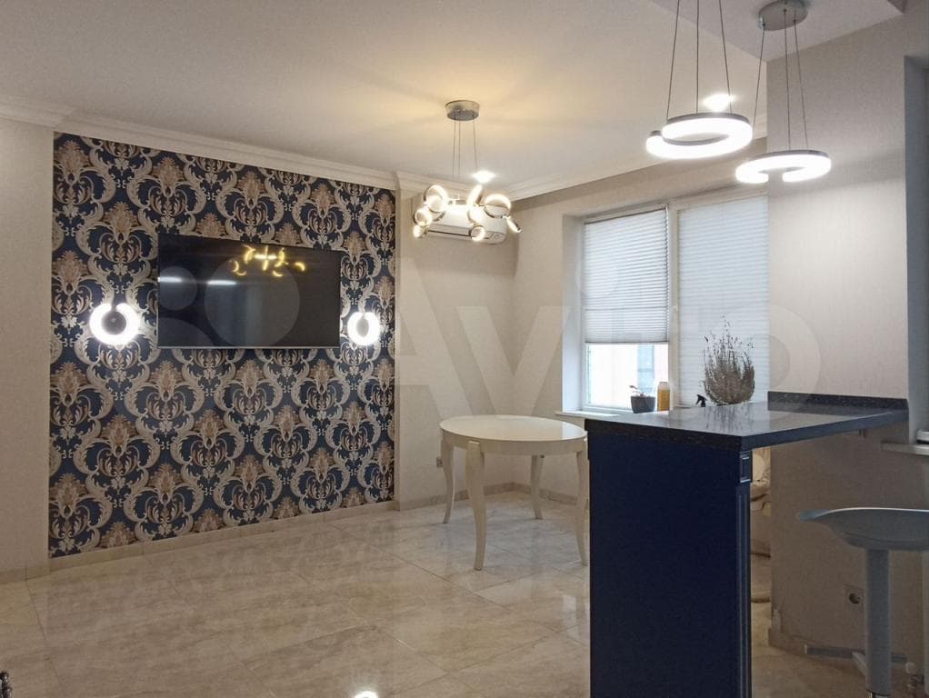 3-к. квартира, 120 м², 3/9 эт.