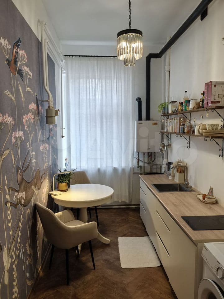 3-к. квартира, 55 м², 1/2 эт.