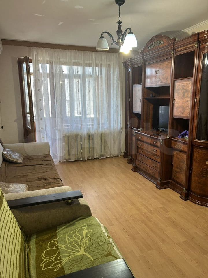 2-к. квартира, 45.7 м², 3/5 эт.