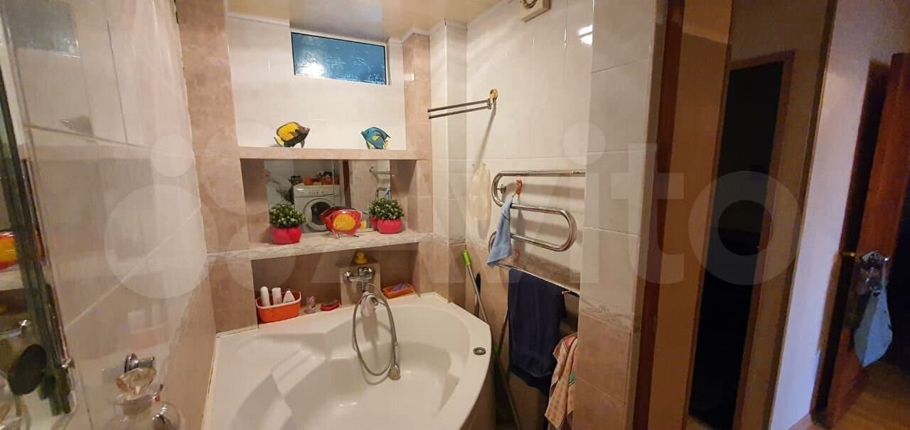 2-к. квартира, 54 м², 1/5 эт.