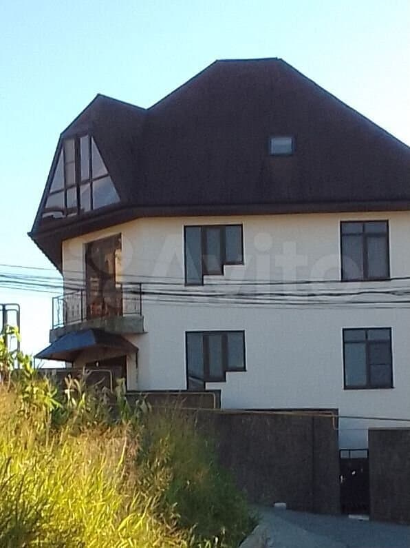 7-к. квартира, 329 м²