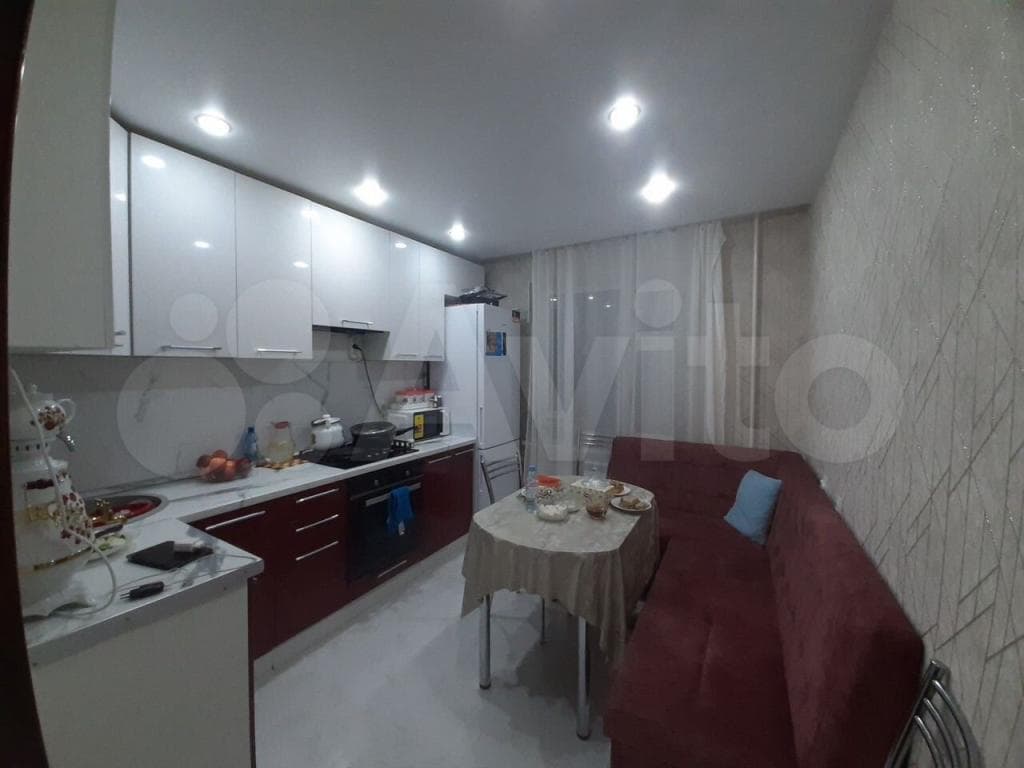 4-к. квартира, 82 м², 3/10 эт.