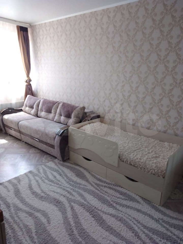 1-к. квартира, 36 м², 8/10 эт.
