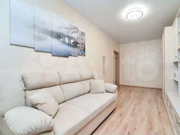 2-к. квартира, 55 м², 3/16 эт.