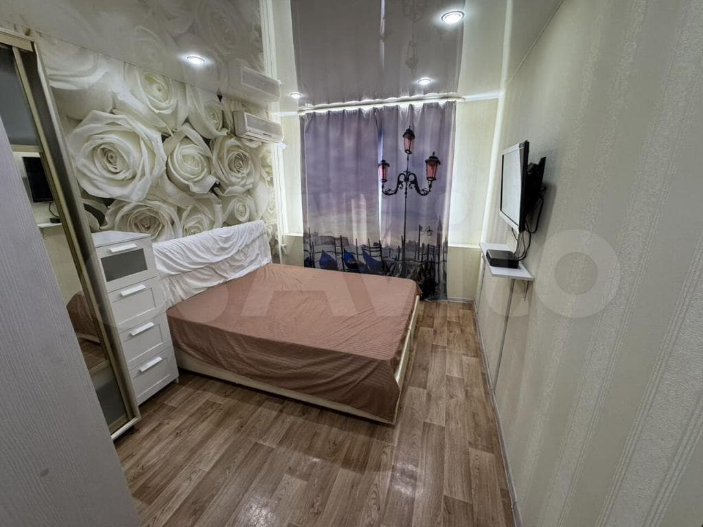 2-к. квартира, 54 м², 2/5 эт.