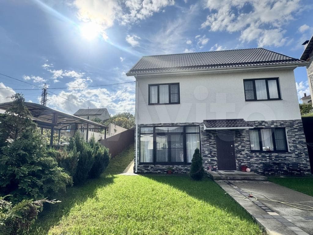 7-к. квартира, 210 м²