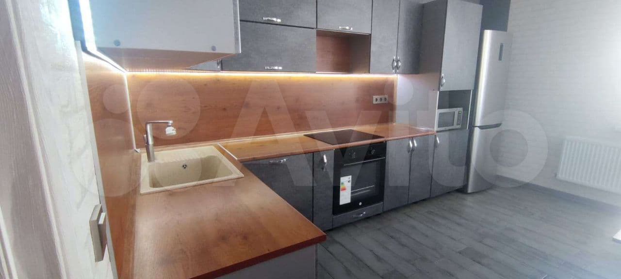 2-к. квартира, 64 м², 15/22 эт.