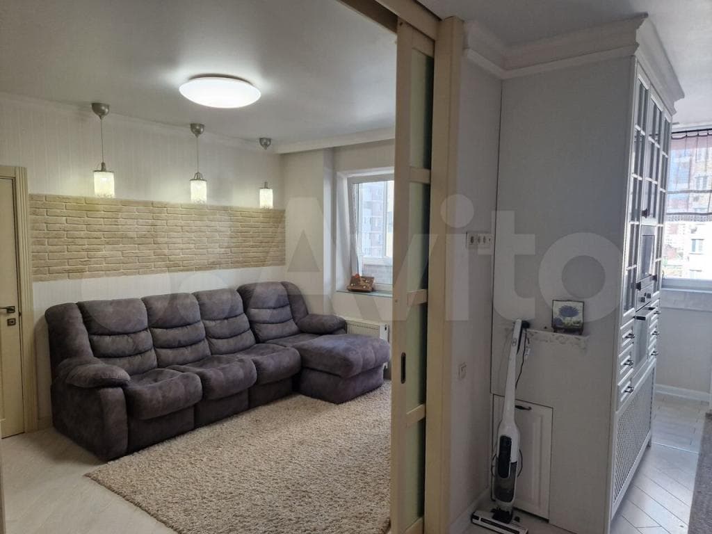 3-к. квартира, 90 м², 7/16 эт.