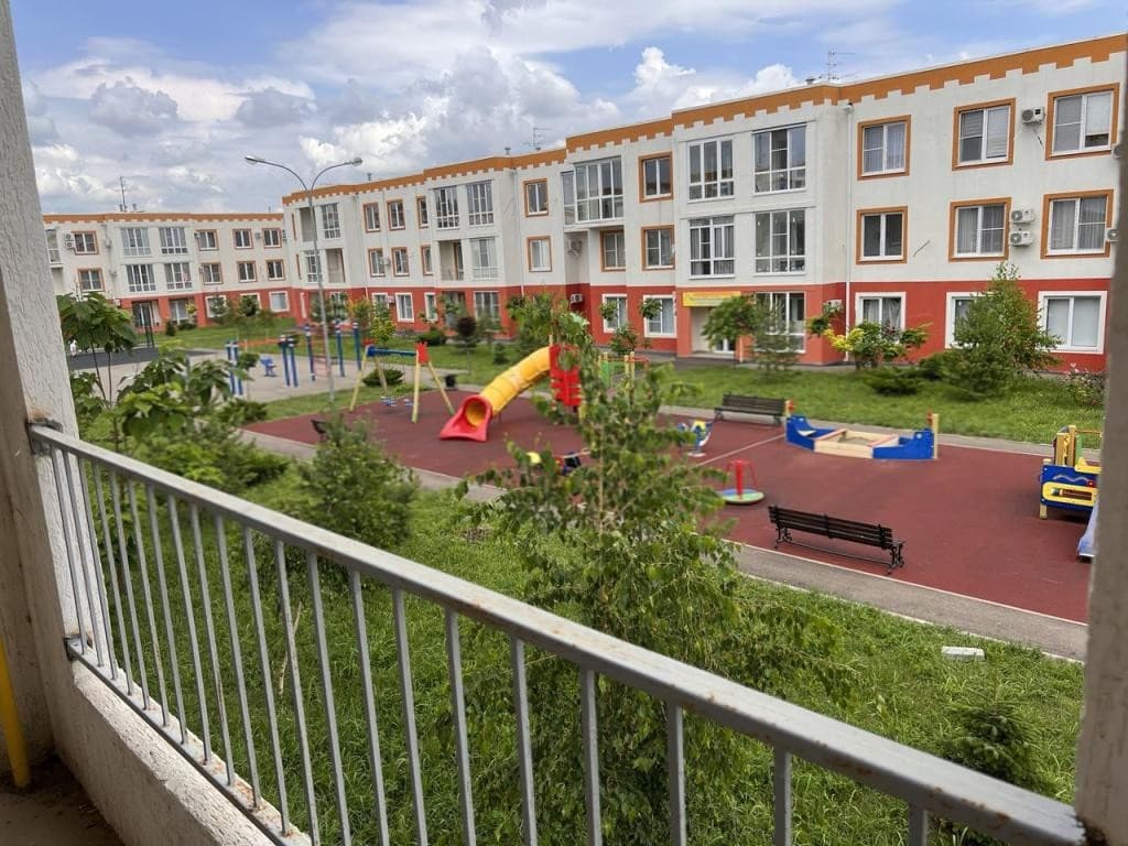 3-к. квартира, 112 м², 2/3 эт.
