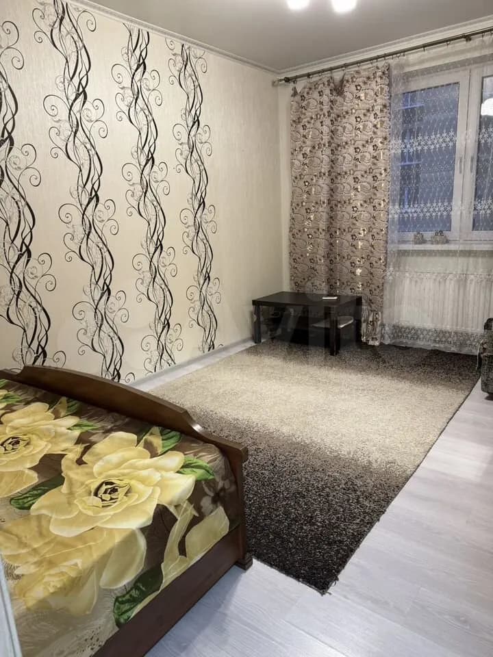 1-к. квартира, 35 м², 1/8 эт.