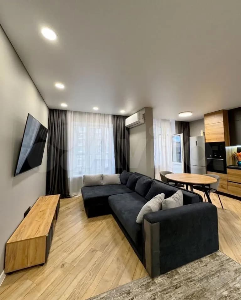 3-к. квартира, 71 м², 18/24 эт.