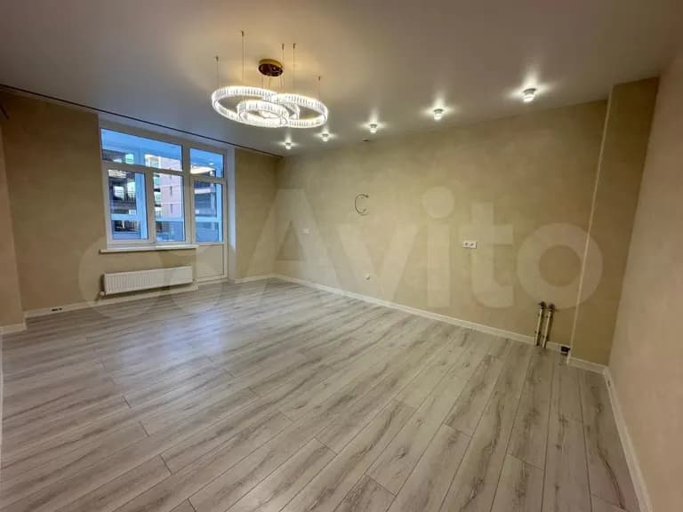 2-к. квартира, 76 м², 2/24 эт.