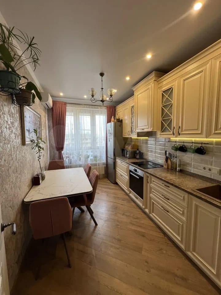 2-к. квартира, 54,1 м², 9/16 эт.