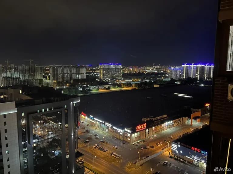 2-к. квартира, 76 м², 23/24 эт.