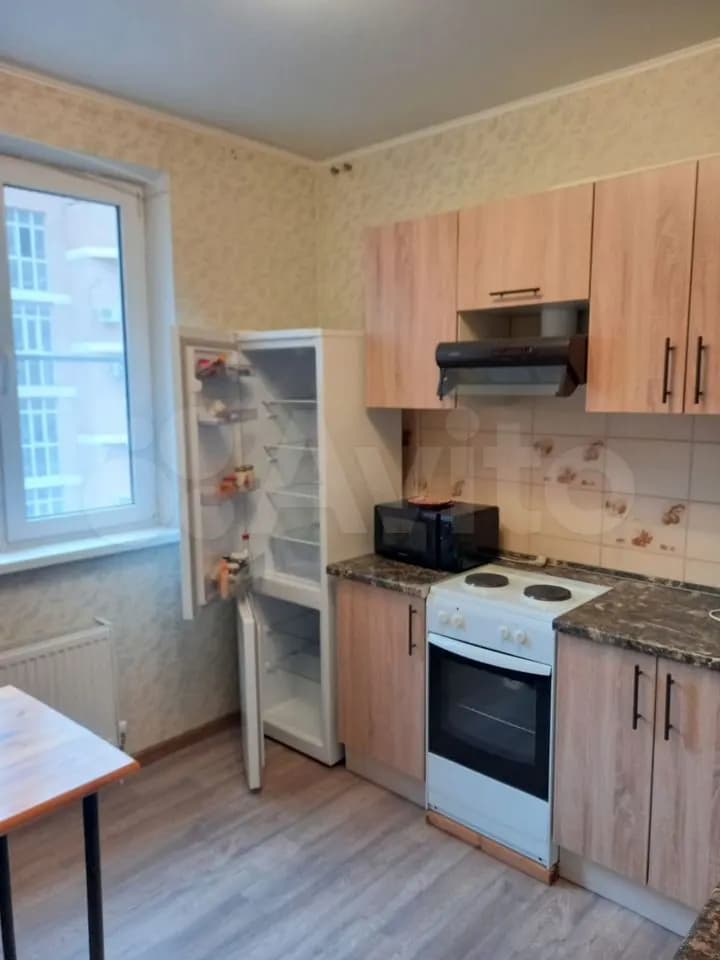 1-к. квартира, 39 м², 8/9 эт.