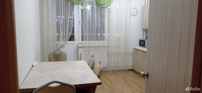 3-к. квартира, 104 м², 7/17 эт.