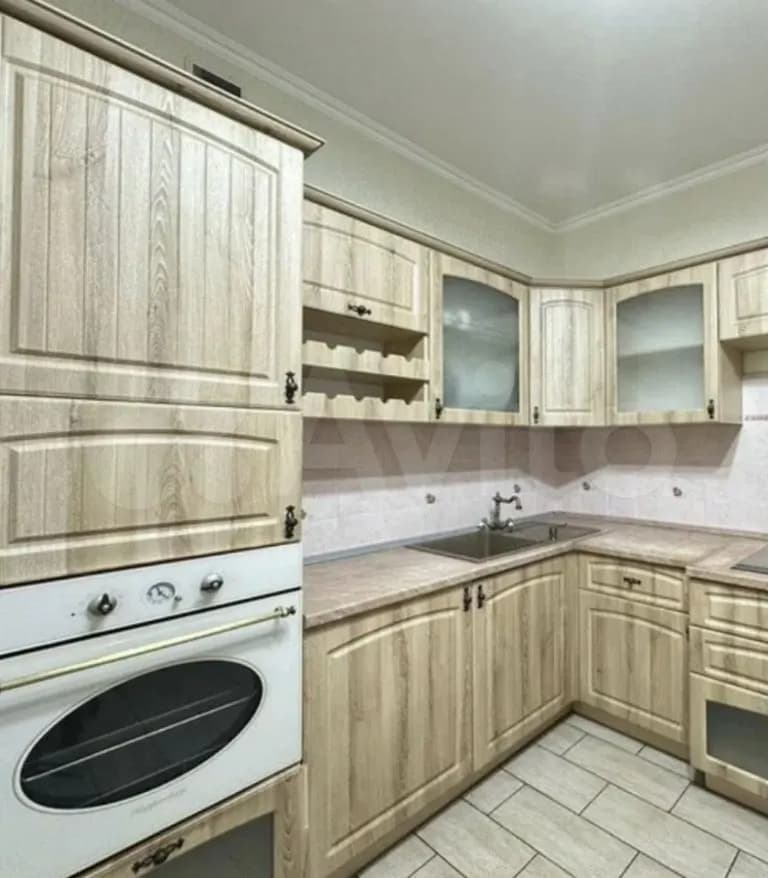 2-к. квартира, 69 м², 13/24 эт.